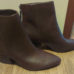 Elegant Brown Ankle Boots